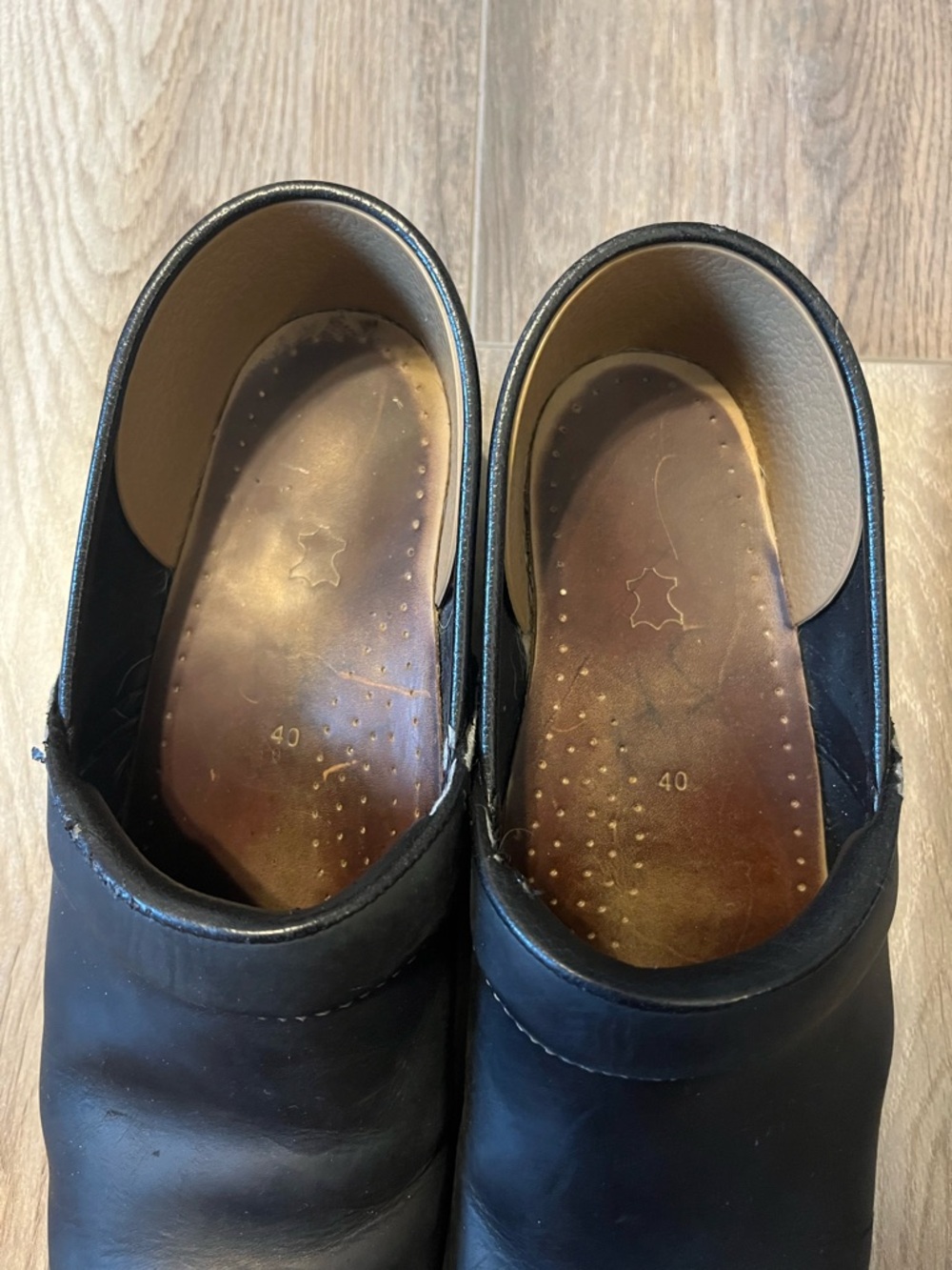 Dansko Professional Black Oiled Leather Clogs - Picture 3 of 8